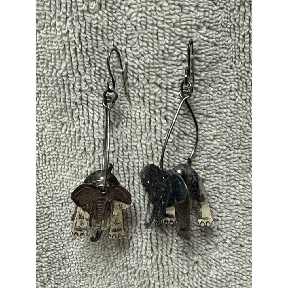 Silver Elephant‎ Dangle Earrings